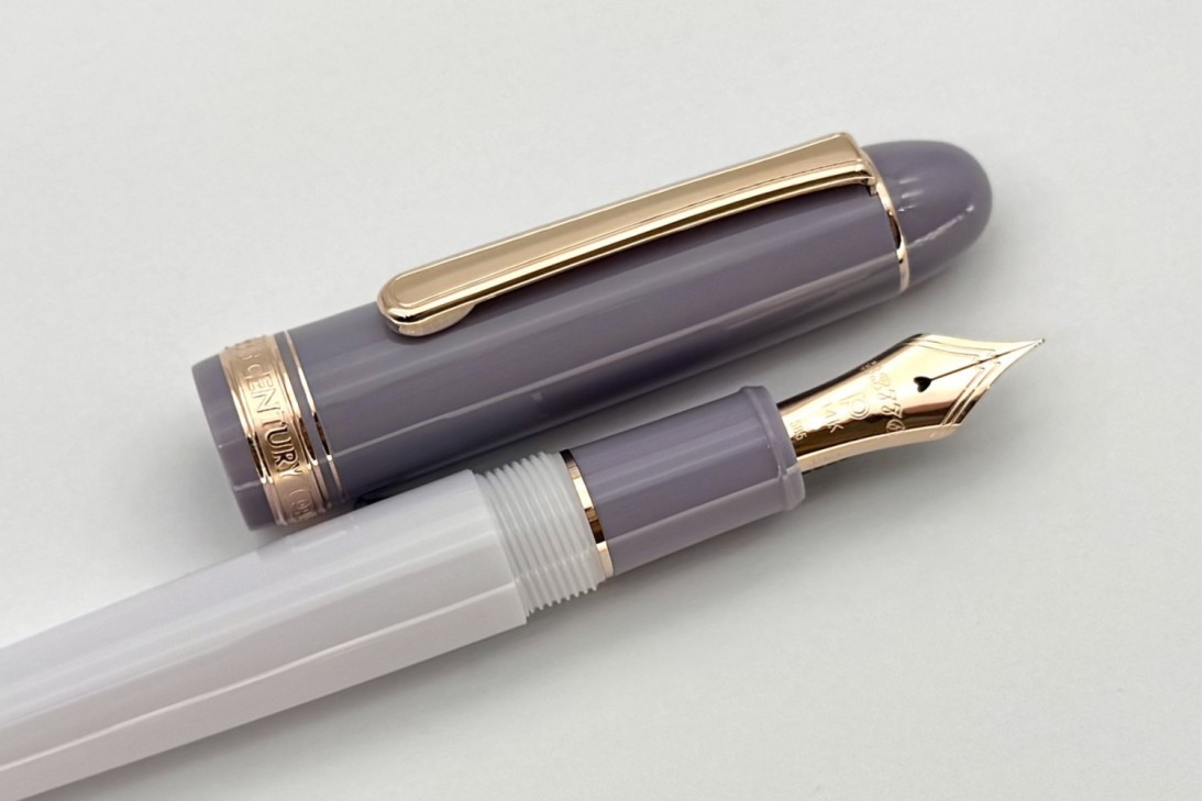 Platinum Limited Edition 3776 Century Misty Bloom Fountain Pen