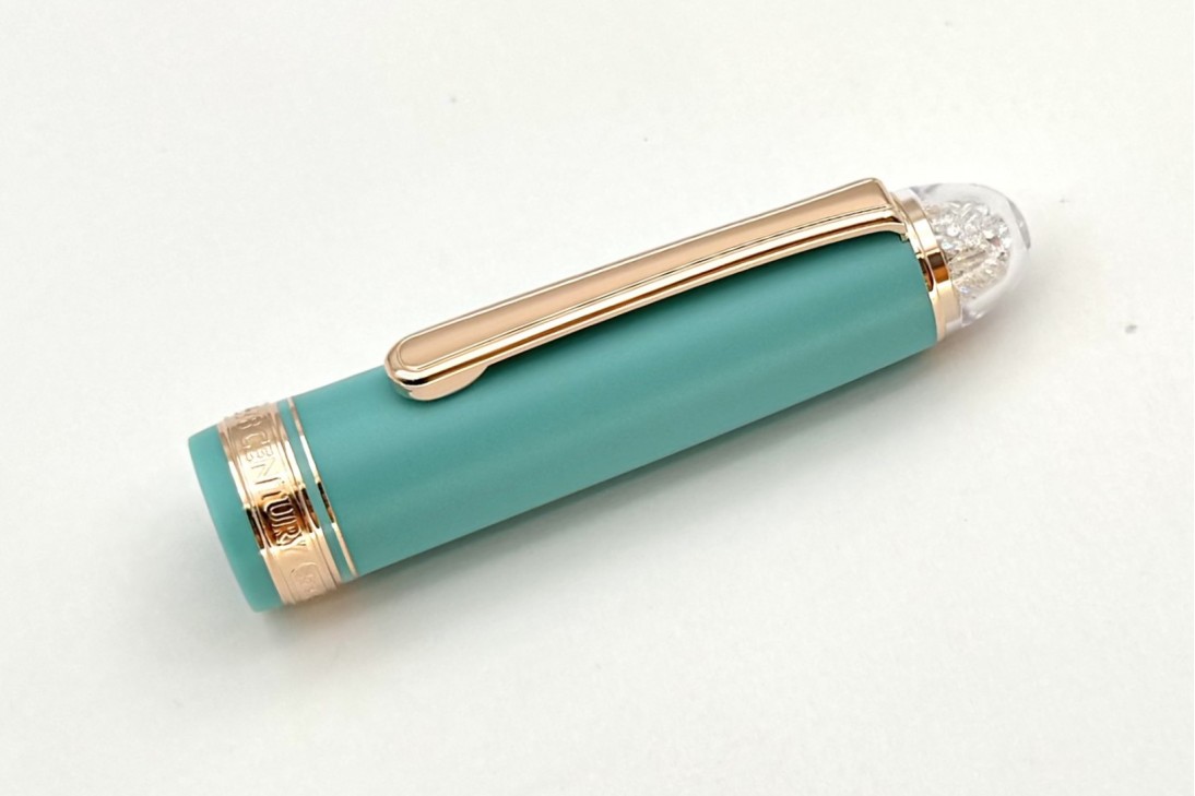 Platinum Limited Edition 3776 Century Shape of Heart Bluebird Fountain Pen