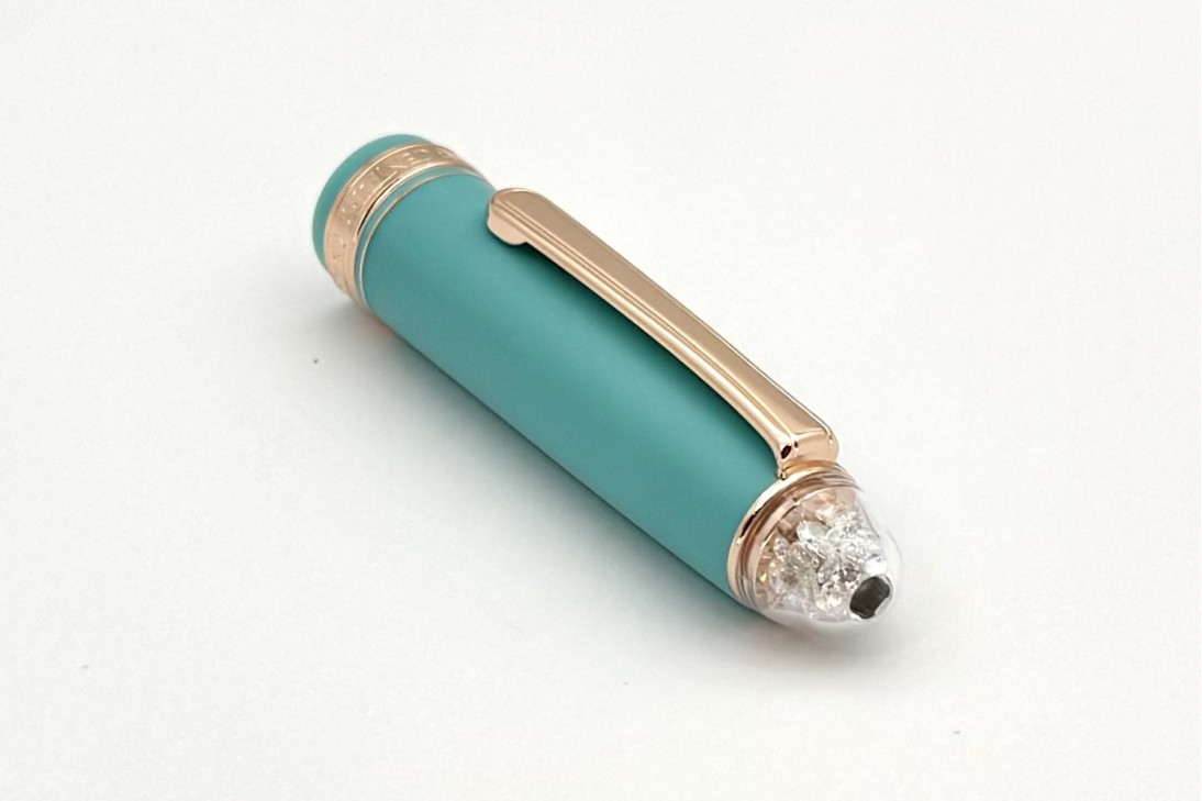 Platinum Limited Edition 3776 Century Shape of Heart Bluebird Fountain Pen