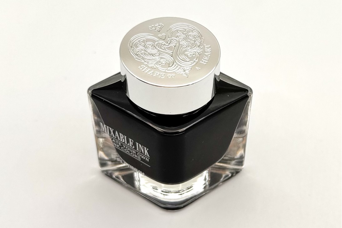 Platinum Limited Edition 3776 Century Shape of Heart Bluebird Fountain Pen