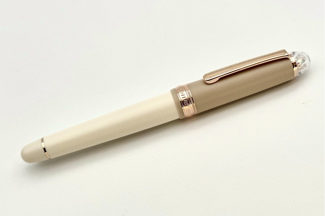 Platinum Limited Edition 3776 Century Shape of Heart Chai Latte Fountain Pen
