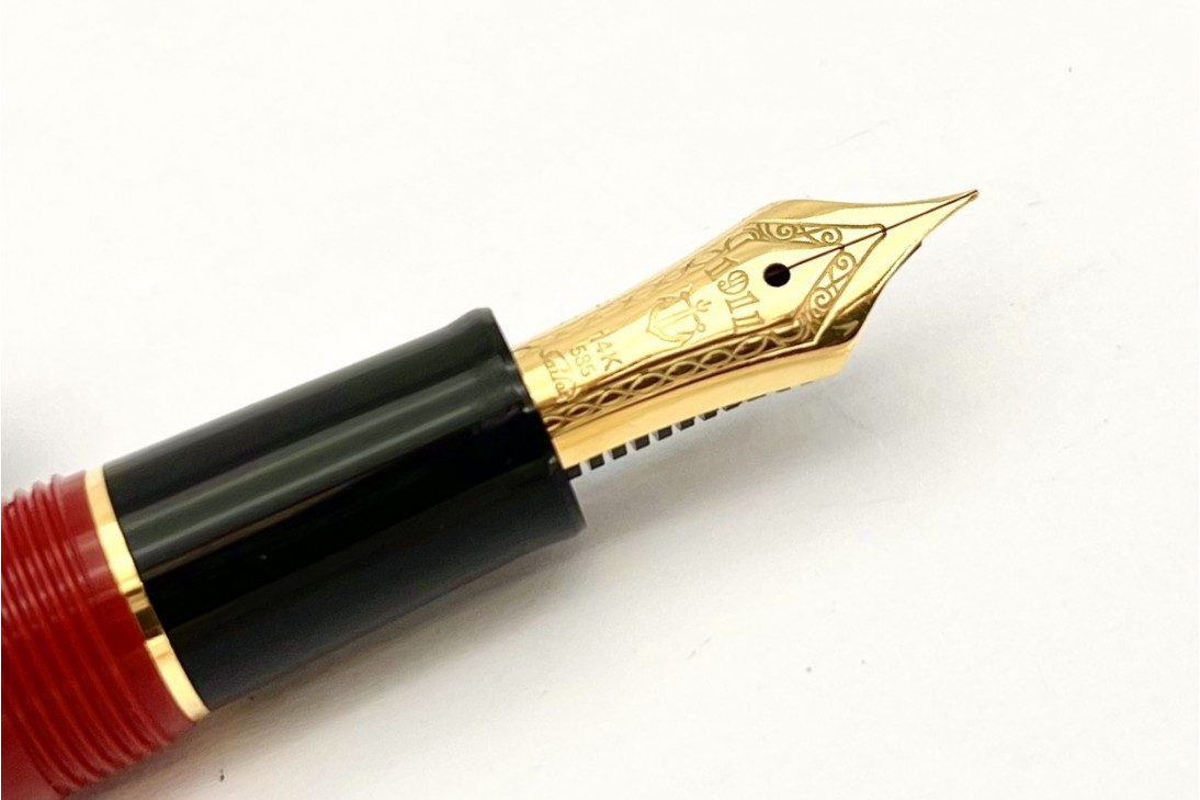 Sailor 1911 Standard Yellow with Gold Trim Fountain Pen