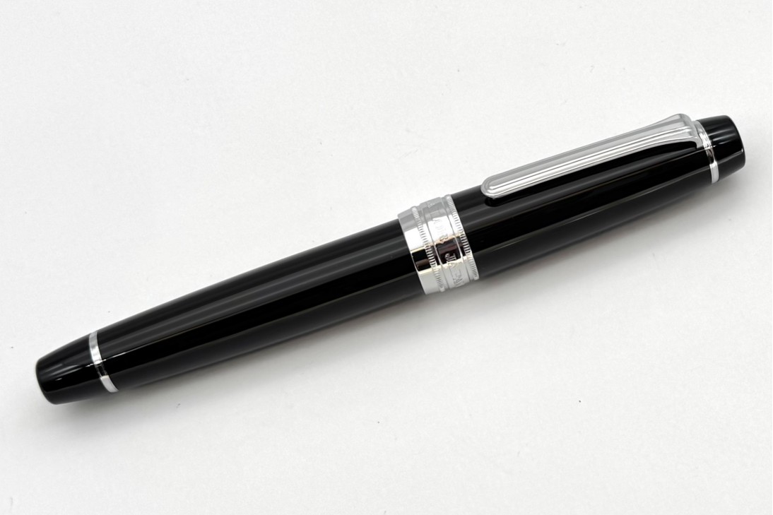 Sailor King of Pens - King Professional Gear Black with Rhodium Trim Fountain Pen