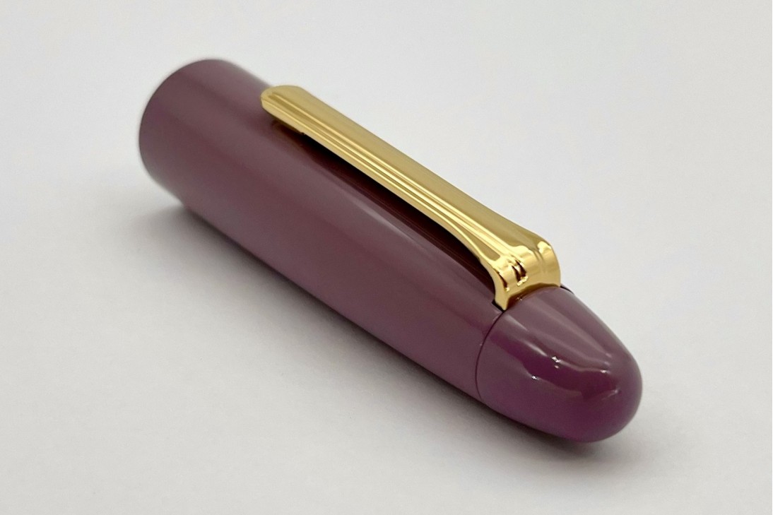 Sailor King of Pens Urushi Lilac Gold Trim Fountain Pen (New Nib Logo)