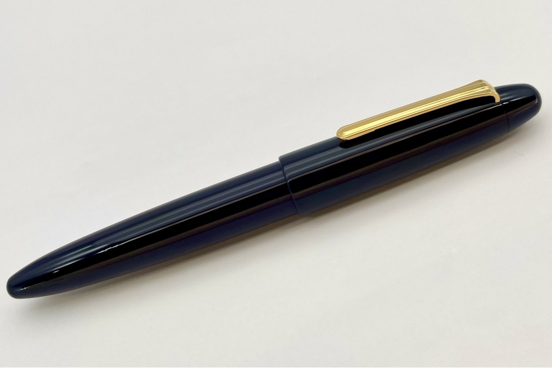 Sailor King of Pens Urushi Prussian Blue Gold Trim Fountain Pen (New Nib Logo)