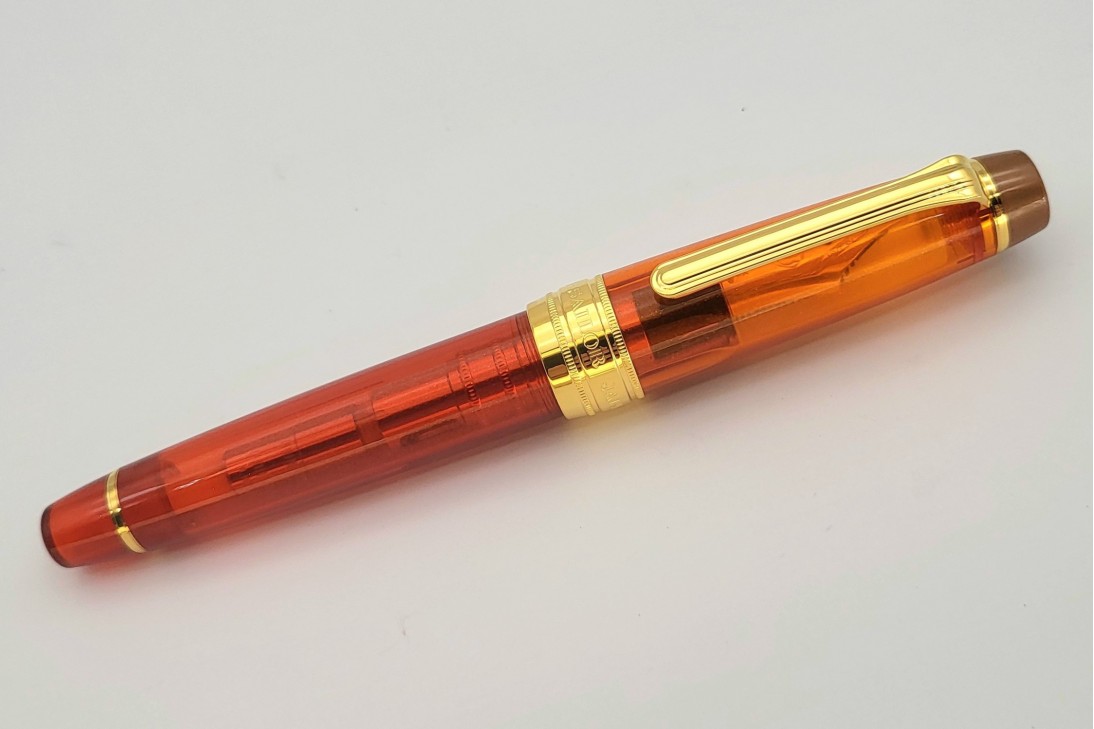 Sailor Limited Edition King of Pen Pro Gear Christmas Spice Tea Fountain Pen