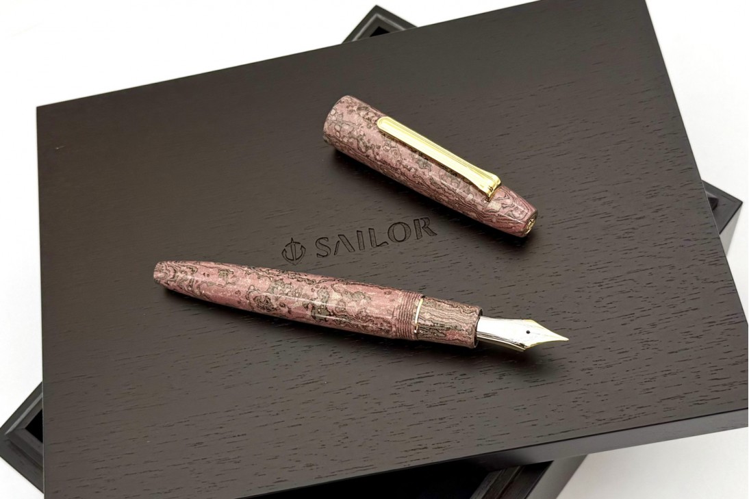 Sailor Limited Edition King of Pens (KOP) Ebonite Umesaki Naginata Togi Fountain Pen
