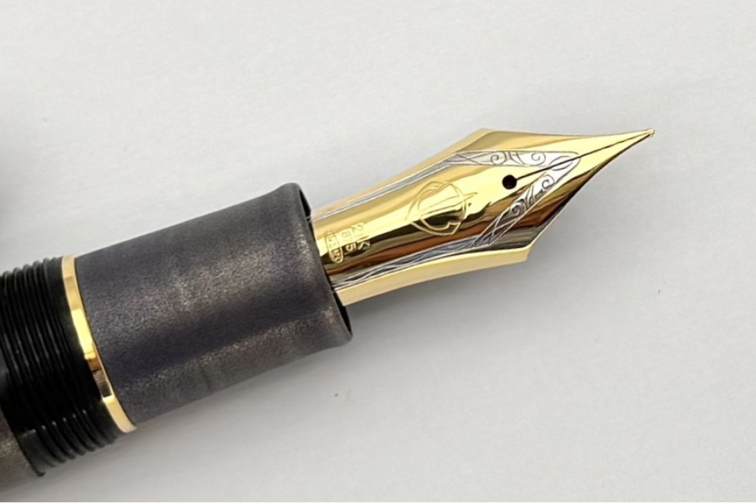 Sailor Limited Edition King of Pens (KOP) Ukiyo-e Tominomori Sukeemon-Masakata Maki-e Fountain Pen