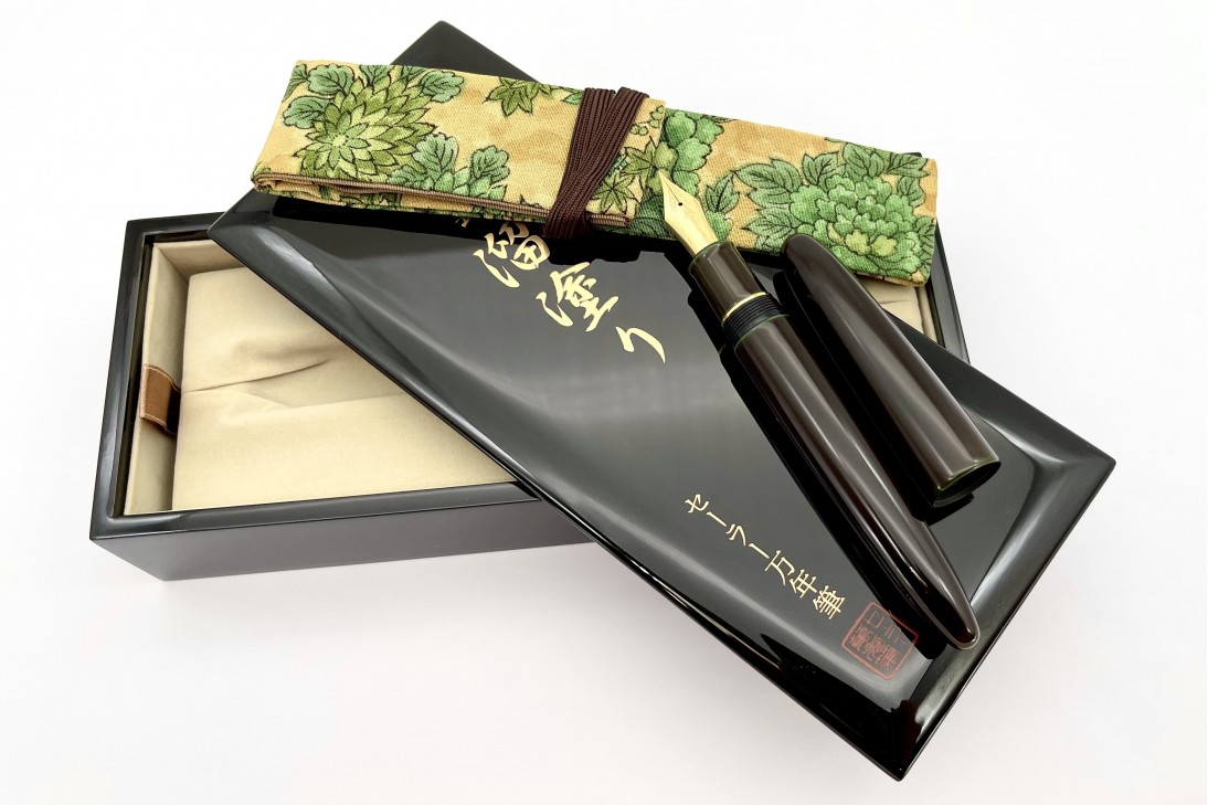 Sailor Limited Edition King of Pens Tamenuri Aodame Urushi Fountain Pen