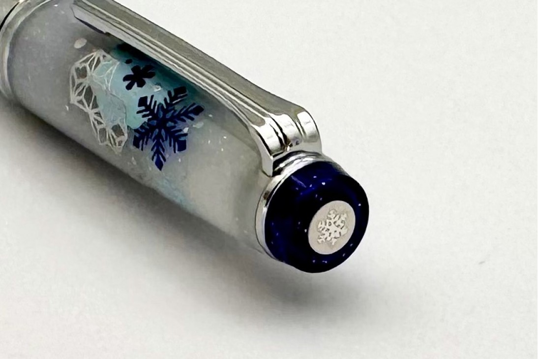 Sailor x Plus Limited Edition ProGear Slim First Snow Fountain Pen (MF Nib)