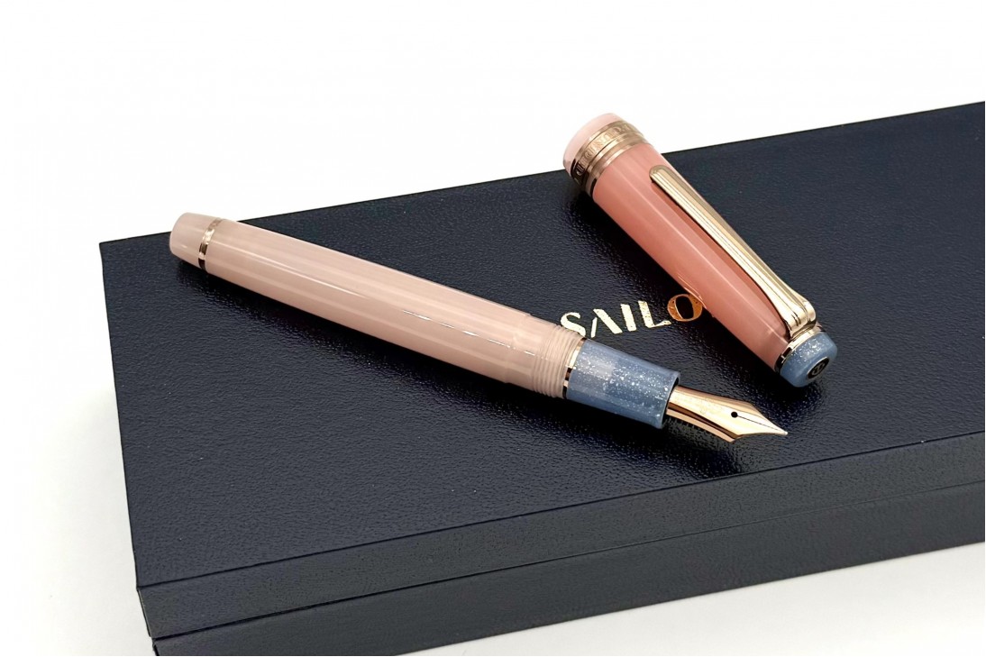 Sailor Progear Slim Dried Flower 2 Globe Amaranth Fountain Pen