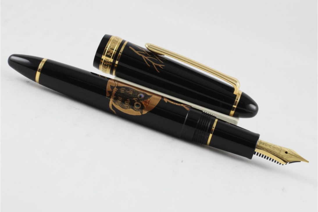 Sailor Standard Maki-e Owl Fountain Pen