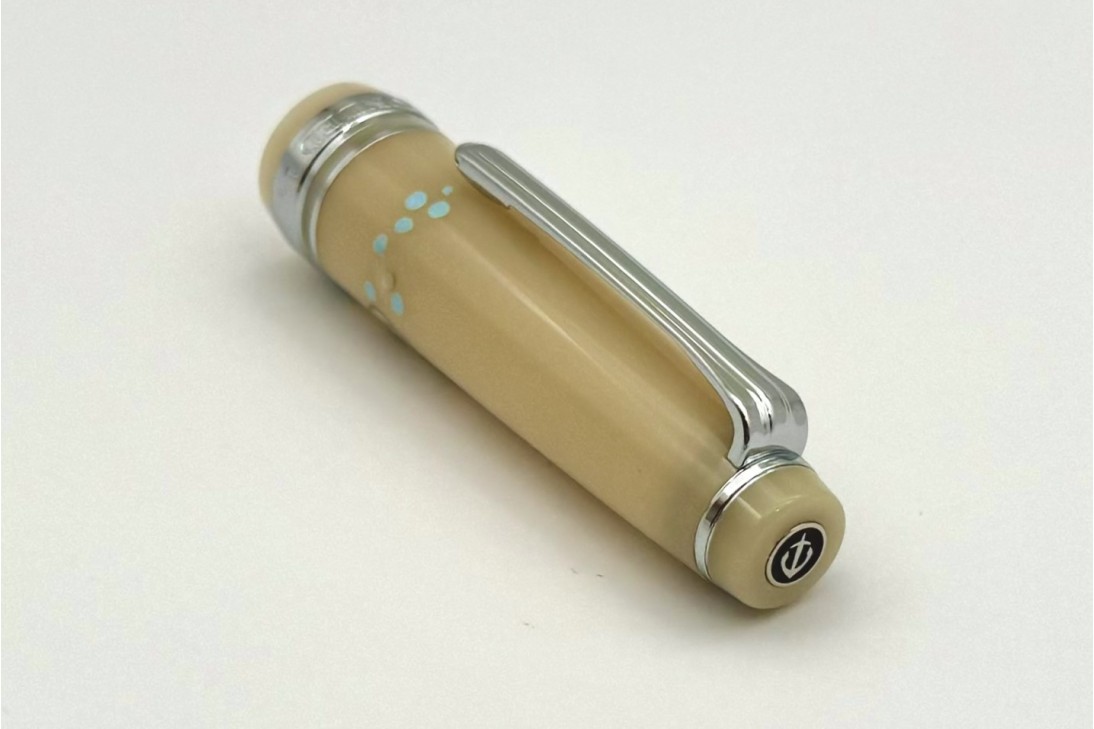 Sailor ProGear Slim Princess Raden Koto Fountain Pen Special Package Set