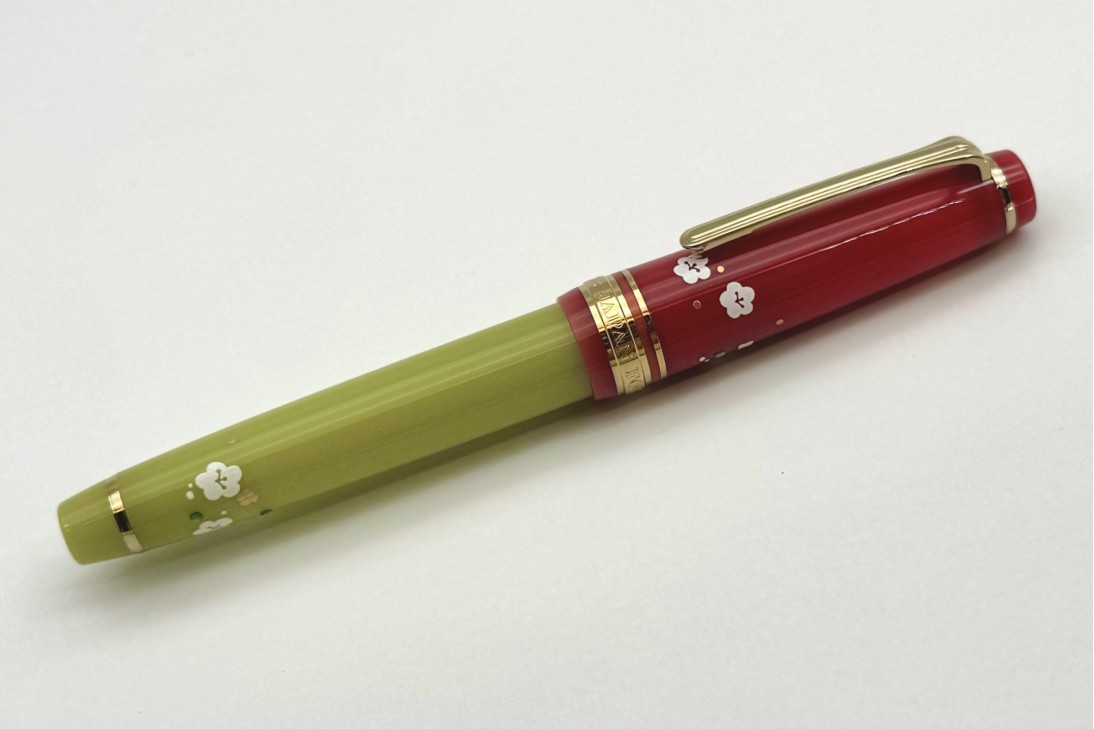 Sailor ProGear Slim Princess Raden Uguisu Fountain Pen Special Package Set