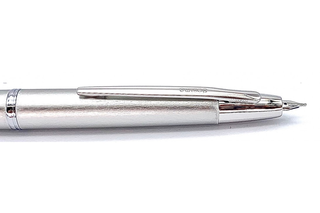 PILOT CAPLESS VANISHING POINT DECIMO 20 SILVER FOUNTAIN PEN