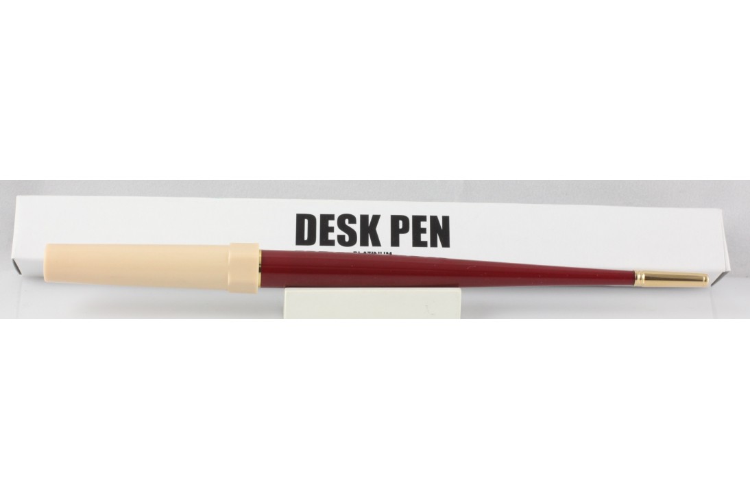 Platinum Desk Pen Red Fountain Pen