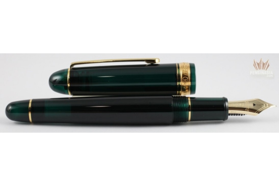 Platinum 3776 Century Laurel Green GT Fountain Pen