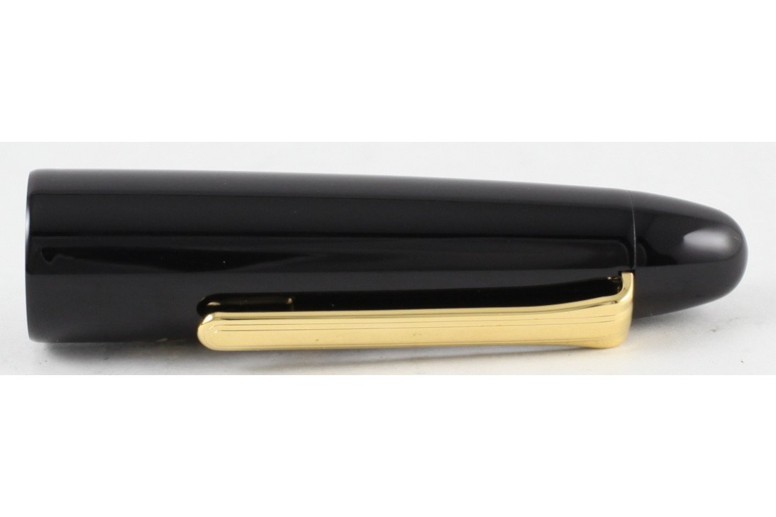 Sailor Limited Edition King of Pens GoldFishes 'Ryu Kin' Maki-e Anniversary Fountain Pen