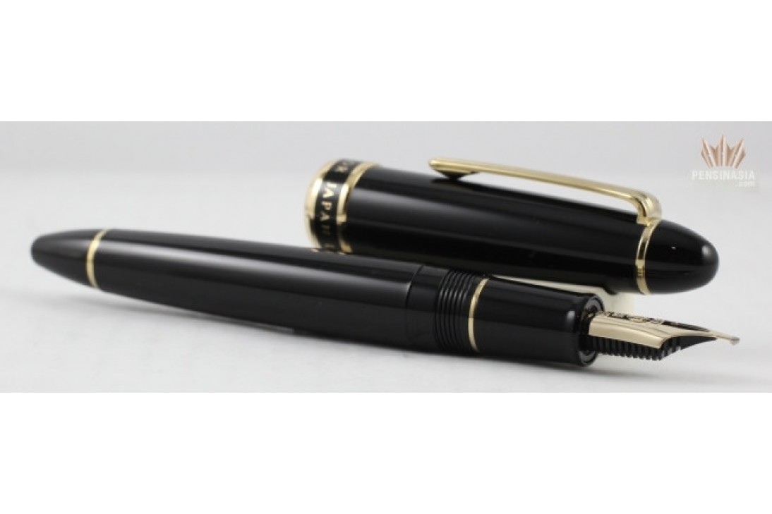 Sailor 1911 Special Edition Gold Trim Togi Nib Fountain Pen