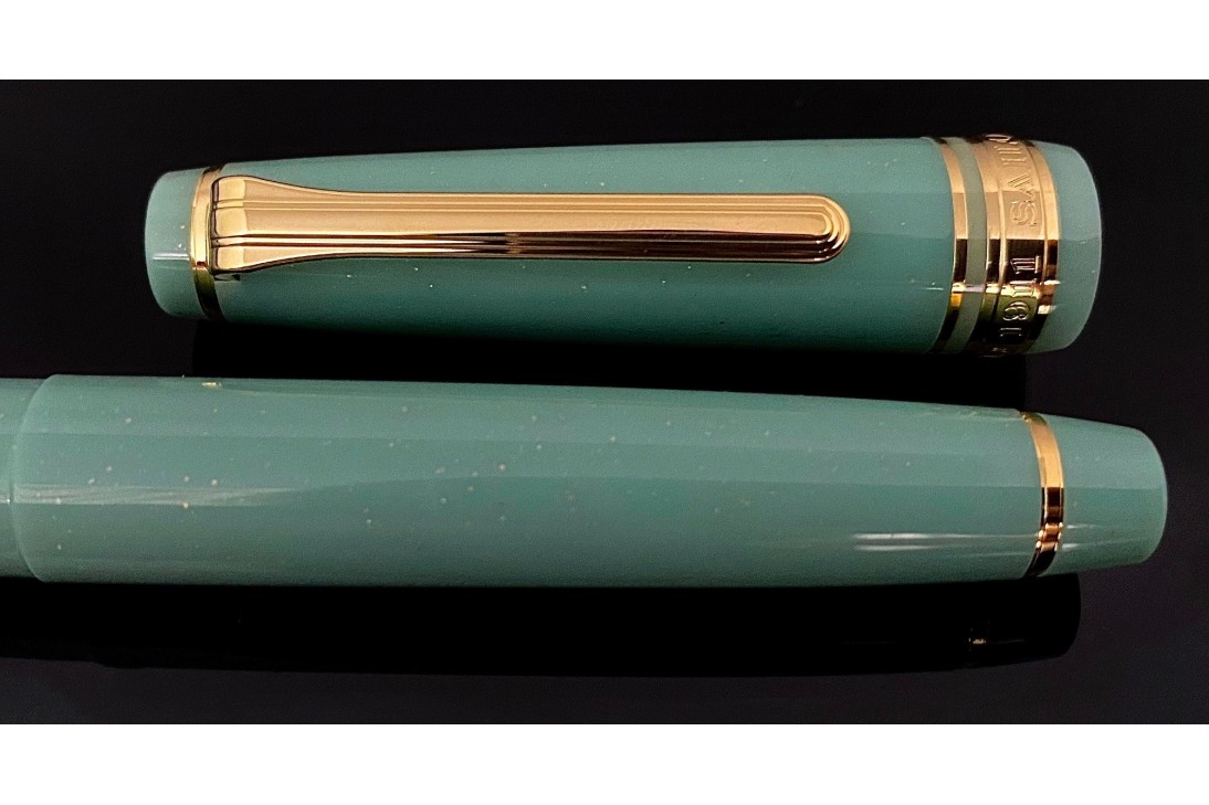 SAILOR SHIKIORI JAPANESE FAIRY TALE FOUNTAIN PEN - DRAGON PALACE (EMERALD)