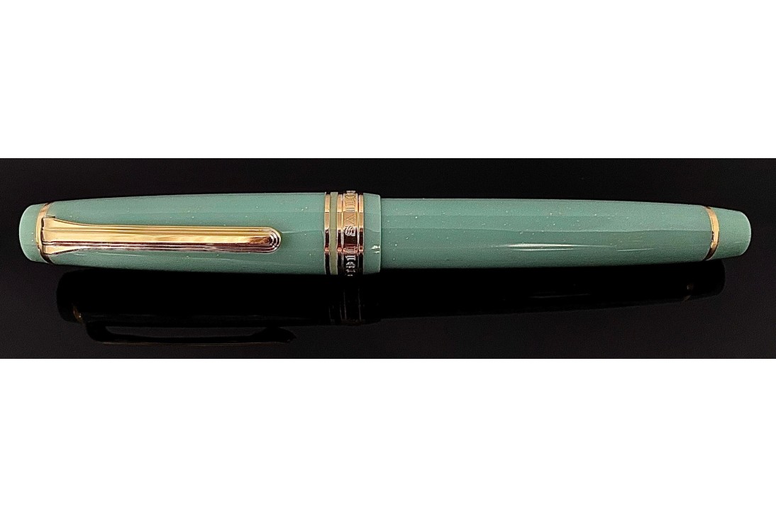 SAILOR SHIKIORI JAPANESE FAIRY TALE FOUNTAIN PEN - DRAGON PALACE (EMERALD)