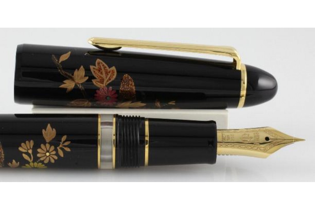 Sailor Limited Edition 1911 Realo Hana Maki-e Kiku Fountain Pen