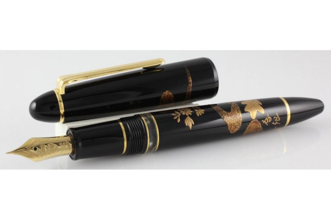 Sailor Limited Edition 1911 Realo Hana Maki-e Kiku Fountain Pen