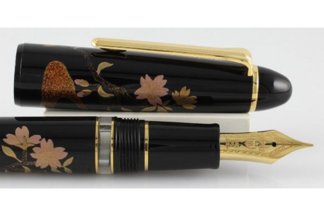 Sailor Limited Edition 1911 Realo Hana Maki-e Sakura Fountain Pen