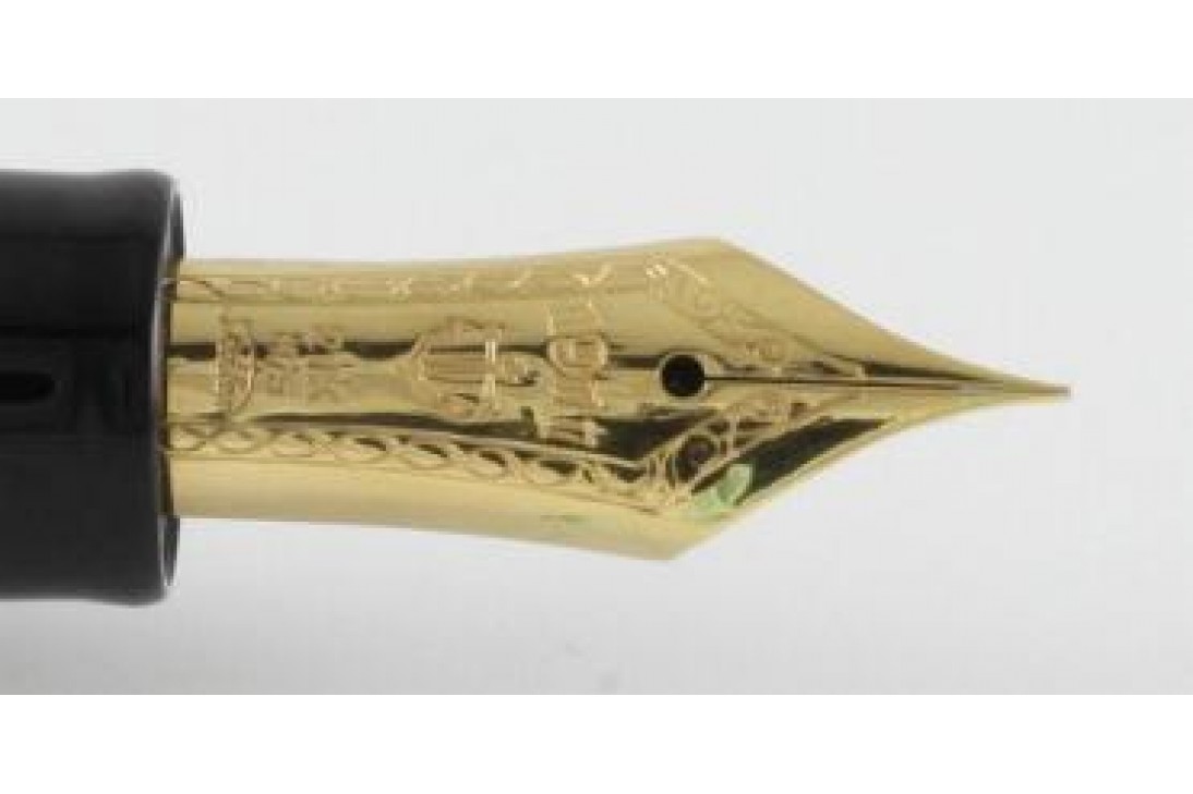 Sailor Limited Edition 1911 Realo Hana Maki-e Ume Fountain Pen