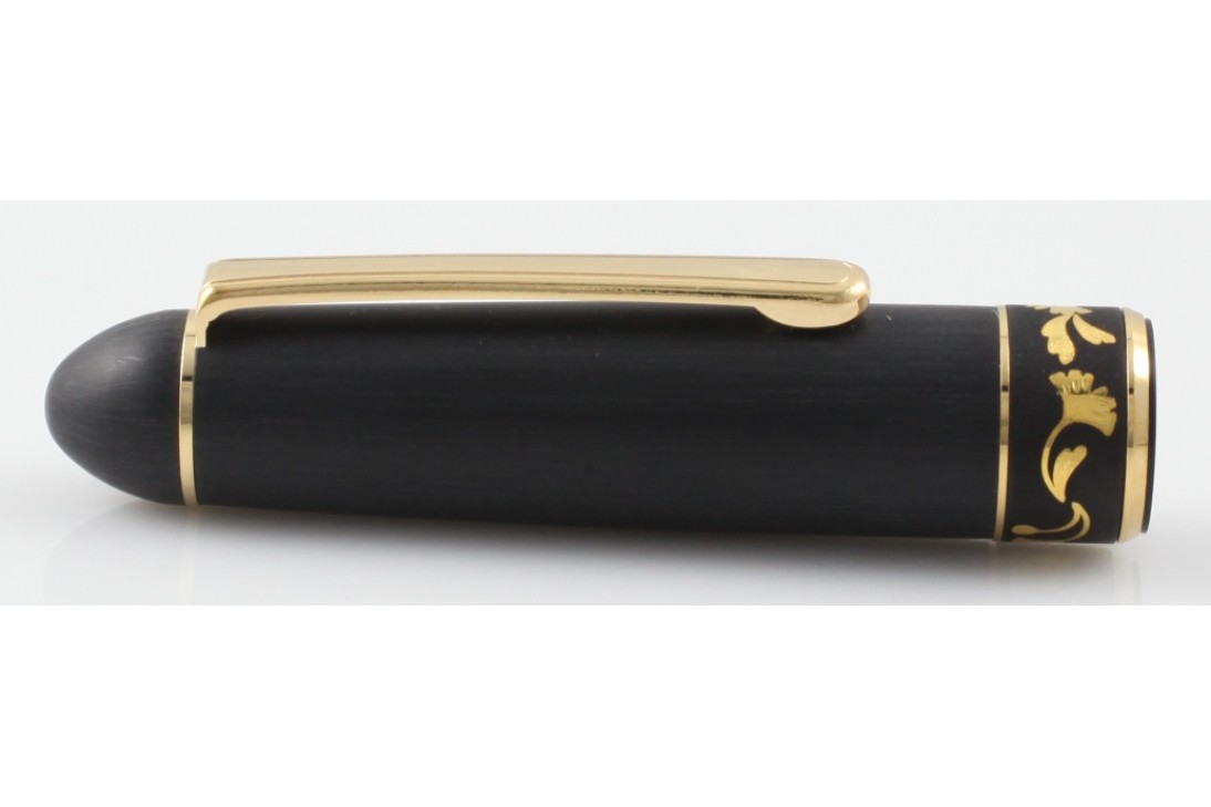 Platinum Higo-Zo-Gan Ginkgo Fountain Pen