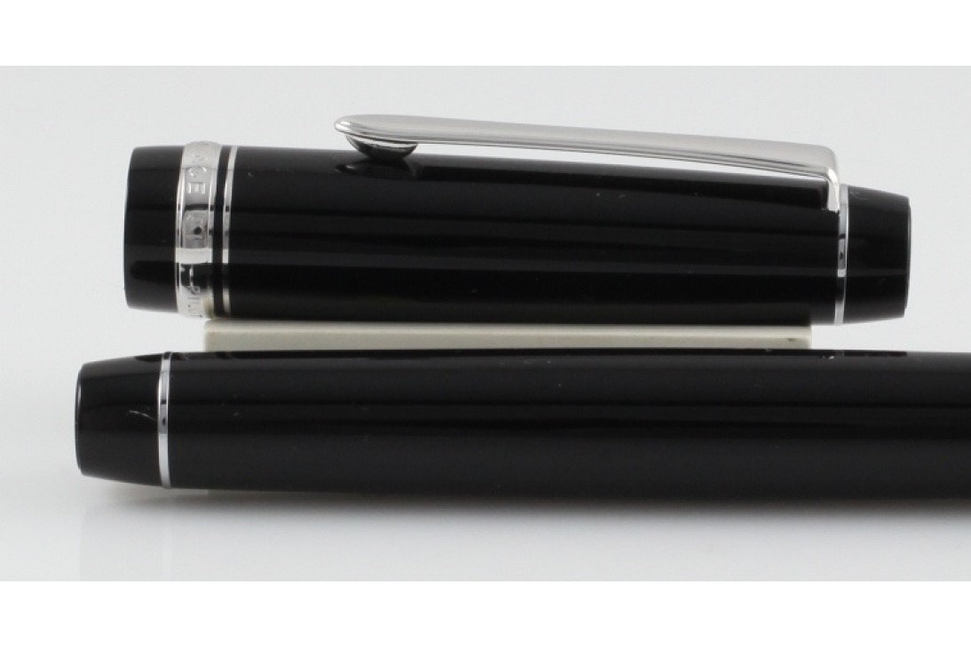 Pilot Custom Heritage 91 Black Fountain Pen