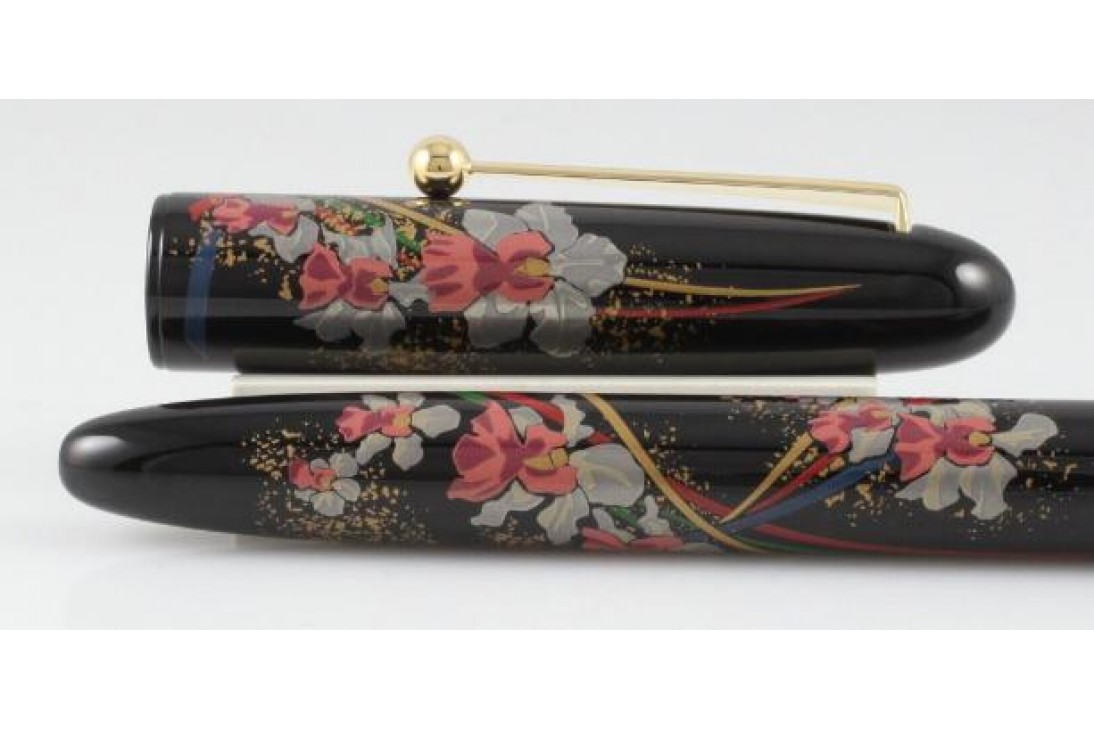 Pilot Commemorative Edition Singapore 2010 Youth Olympic Games Maki-e Blossoming Orchids Fountain Pen