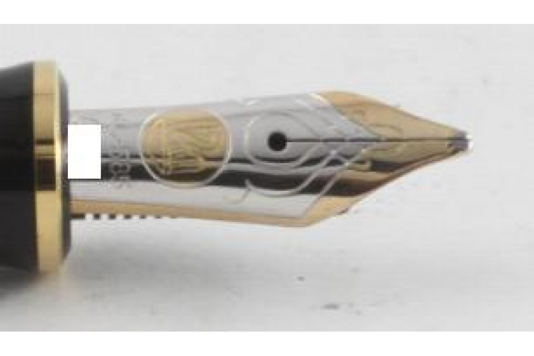 Pelikan Souveran M600 Blue and Black Gold Plated Trim Fountain Pen (New Logo)