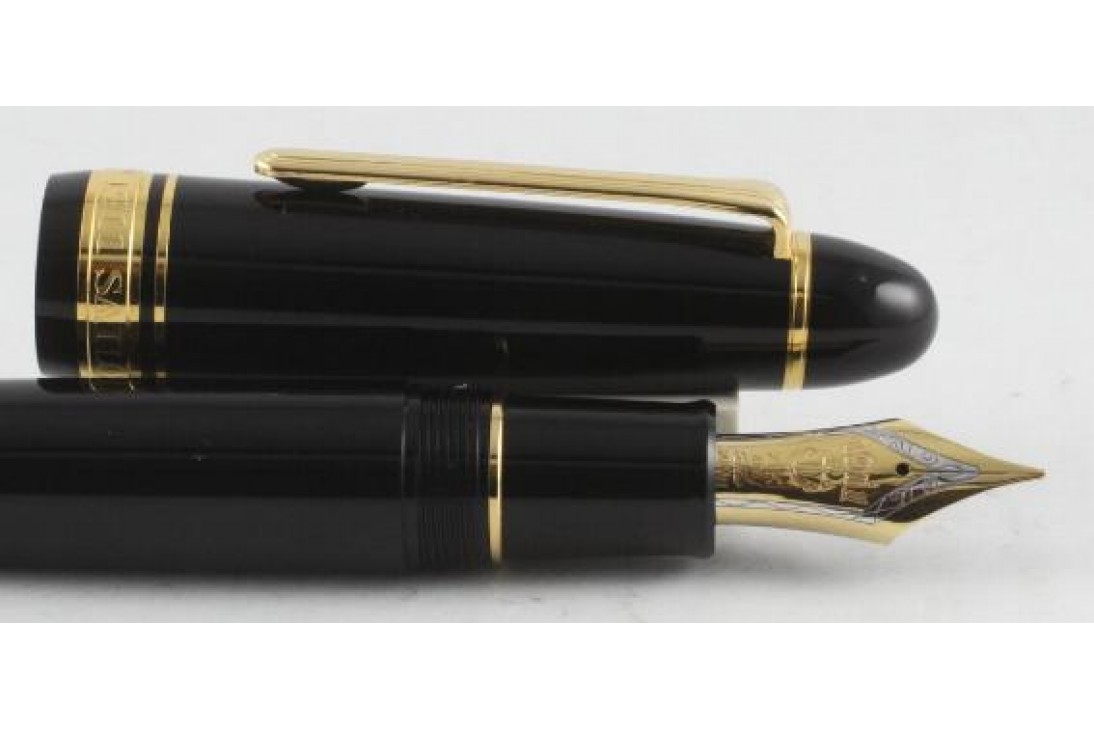 Sailor King of Pens - King Profit Black with Gold Trim Fountain Pen