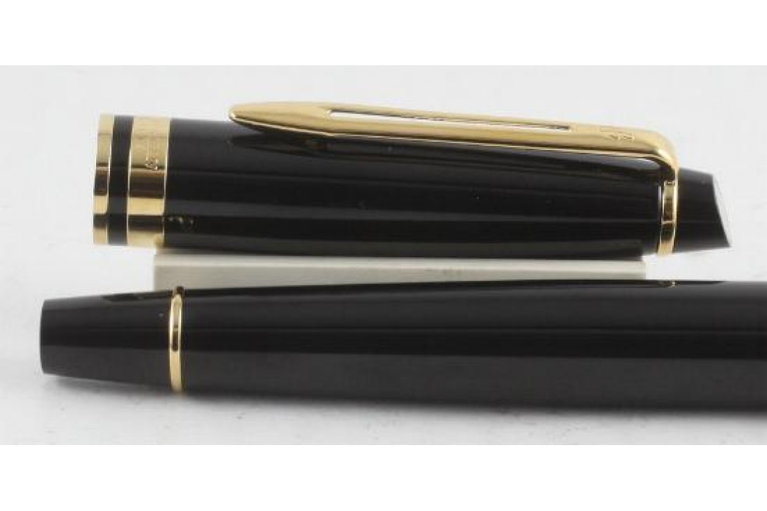 Waterman Expert III Black Gold Trim Roller Ball Pen