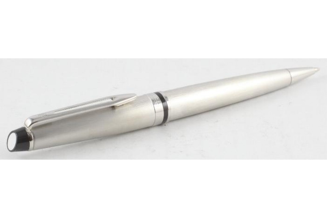 Waterman Expert III Stainless Steel Chrome Trim Ball Pen