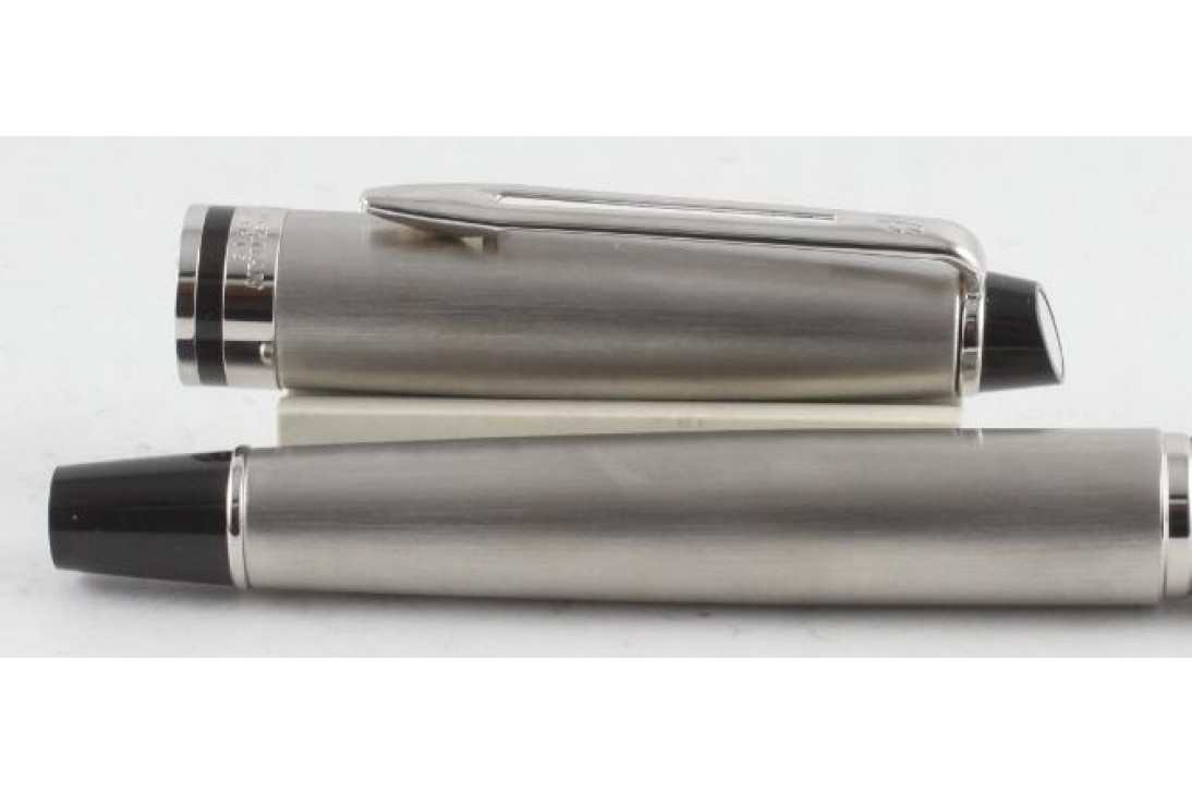 Waterman Expert III Stainless Steel Chrome Trim Roller Ball Pen