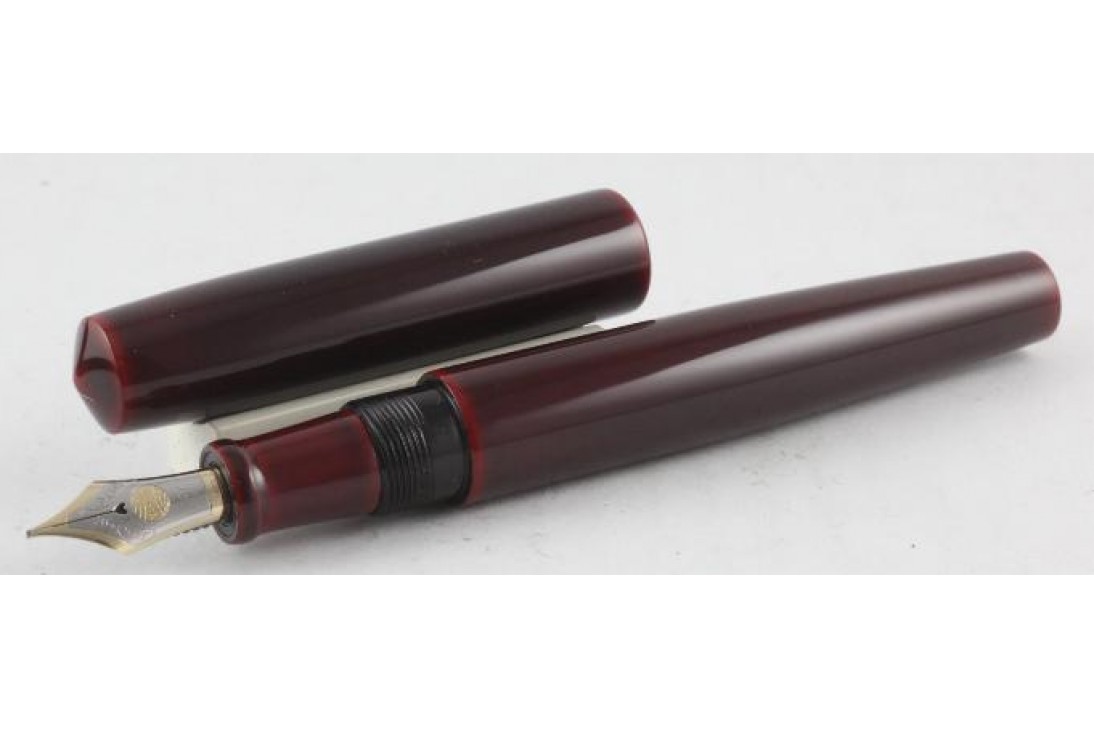 Nakaya Piccolo Long Aka Tamenuri Fountain Pen