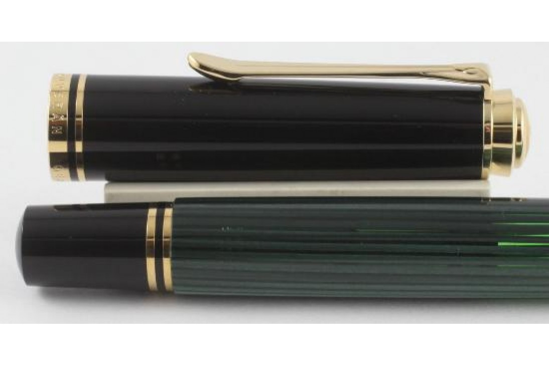 Pelikan Souveran M400 Green and Black Fountain Pen - New Logo