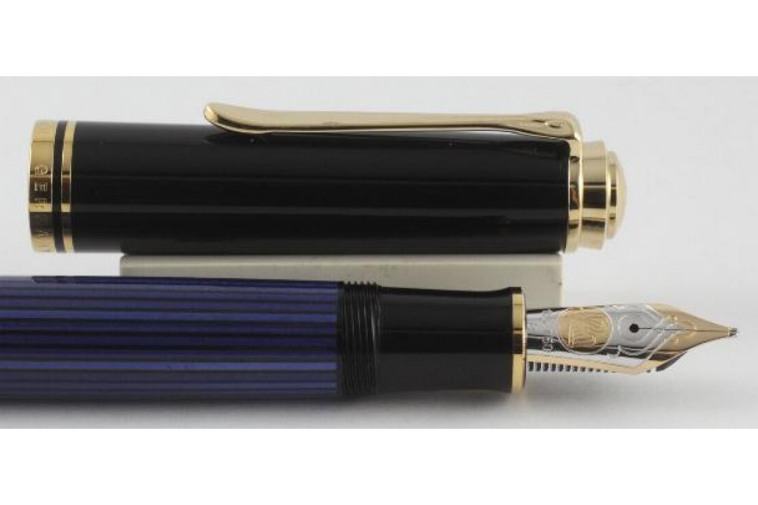Pelikan Souveran M800 Blue and Black Fountain Pen (New Logo)