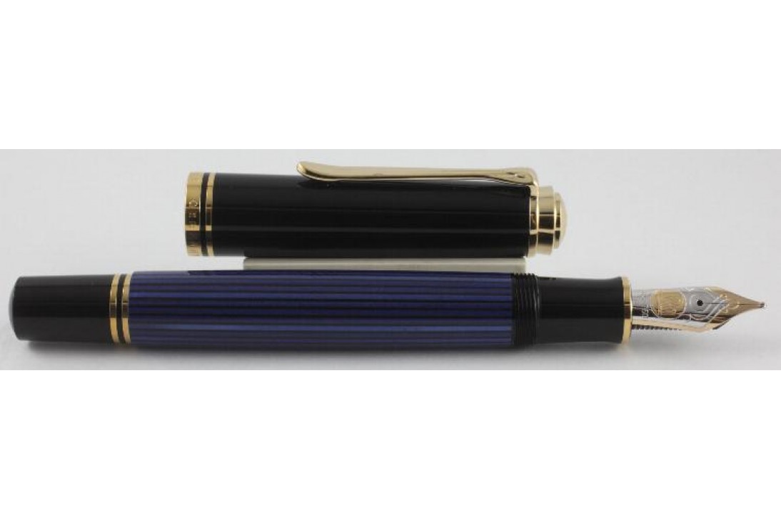 Pelikan Souveran M800 Blue and Black Fountain Pen (New Logo)