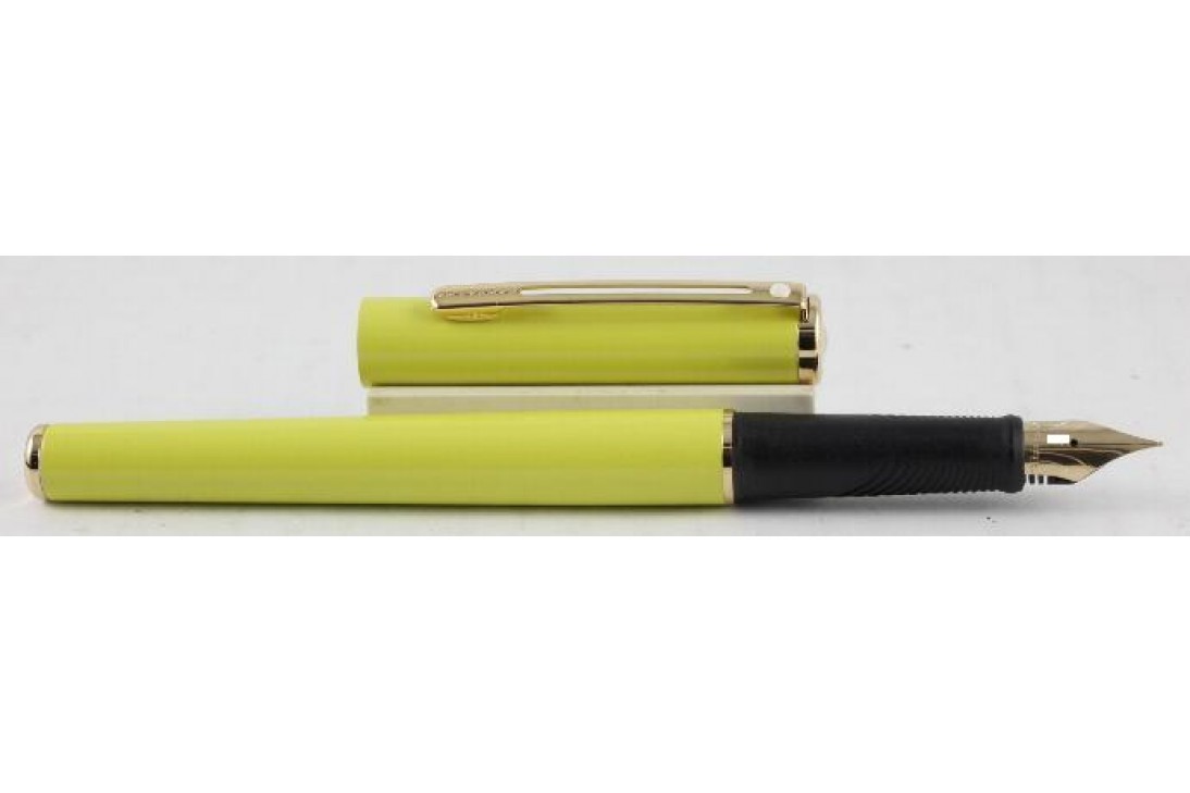 Sheaffer Agio 9082 Yellow GT Fountain Pen
