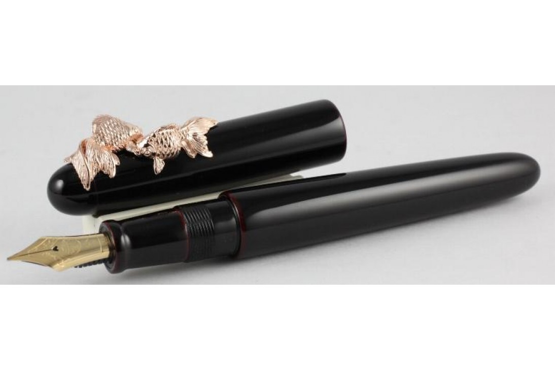 Nakaya Portable Writer Kuro Tamenuri with Gold Fish Anti-roll Fountain Pen