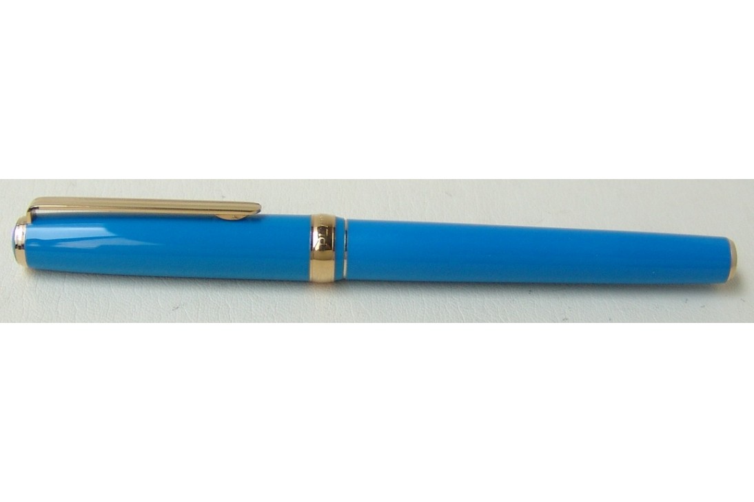 Platinum 1819 Light Blue Fountain Pen