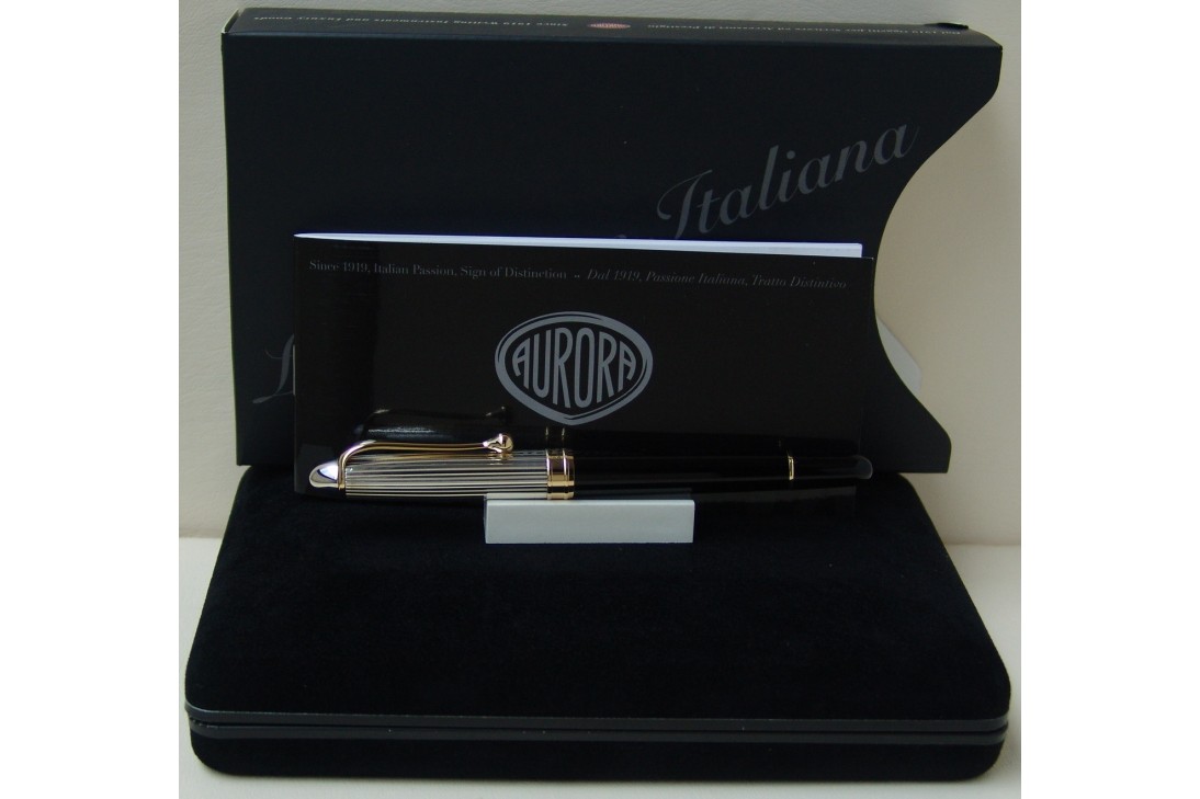 Aurora 88 Ottantotto Silver Linear Regular 814 Fountain Pen