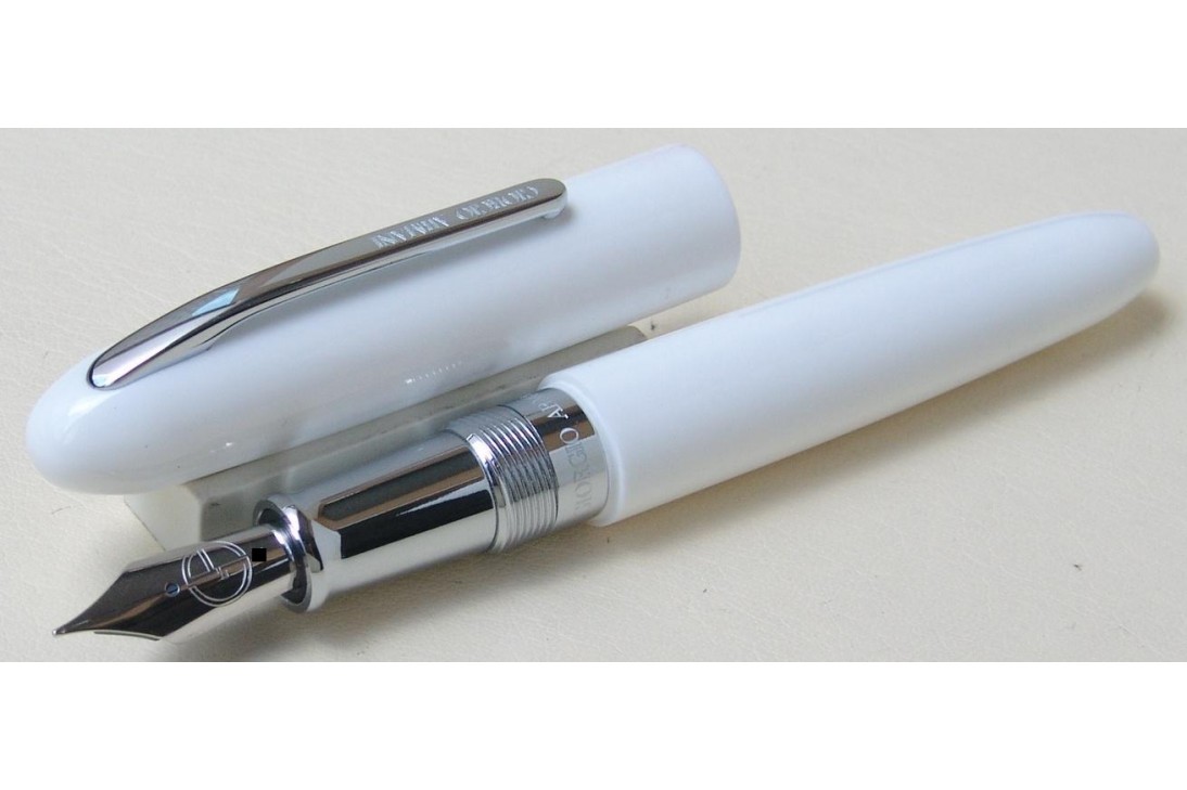 Giorgio Armani Montenapoleone White with Chrome Trim Fountain Pen