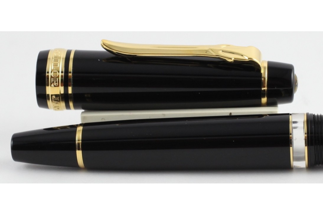 Sailor Professional Gear II Realo Black with Gold Trim Fountain Pen