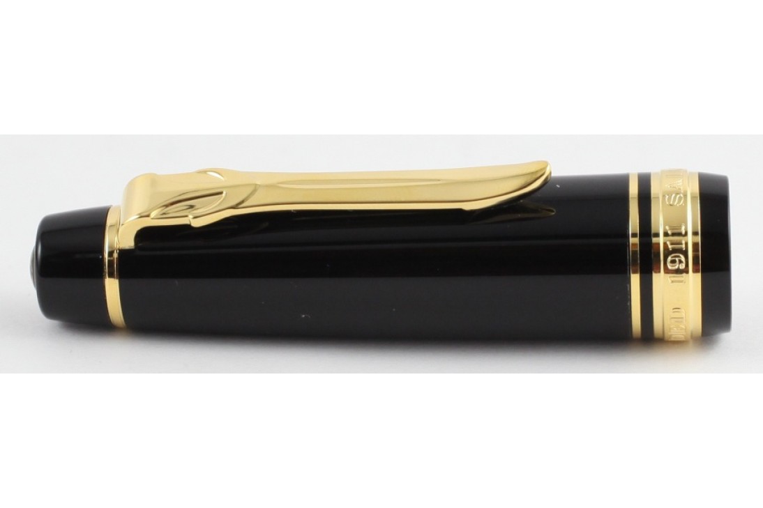 Sailor Professional Gear II Realo Black with Gold Trim Fountain Pen