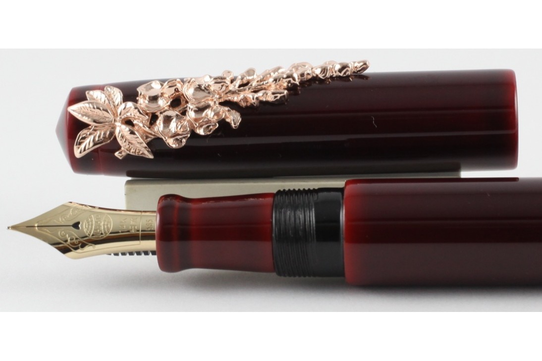 Nakaya Piccolo Long Writer Aka Tamenuri with Wisteria Stopper Fountain Pen