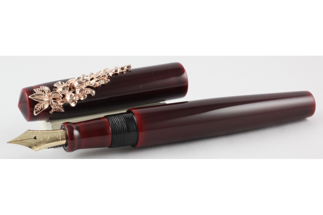 Nakaya Piccolo Long Writer Aka Tamenuri with Wisteria Stopper Fountain Pen